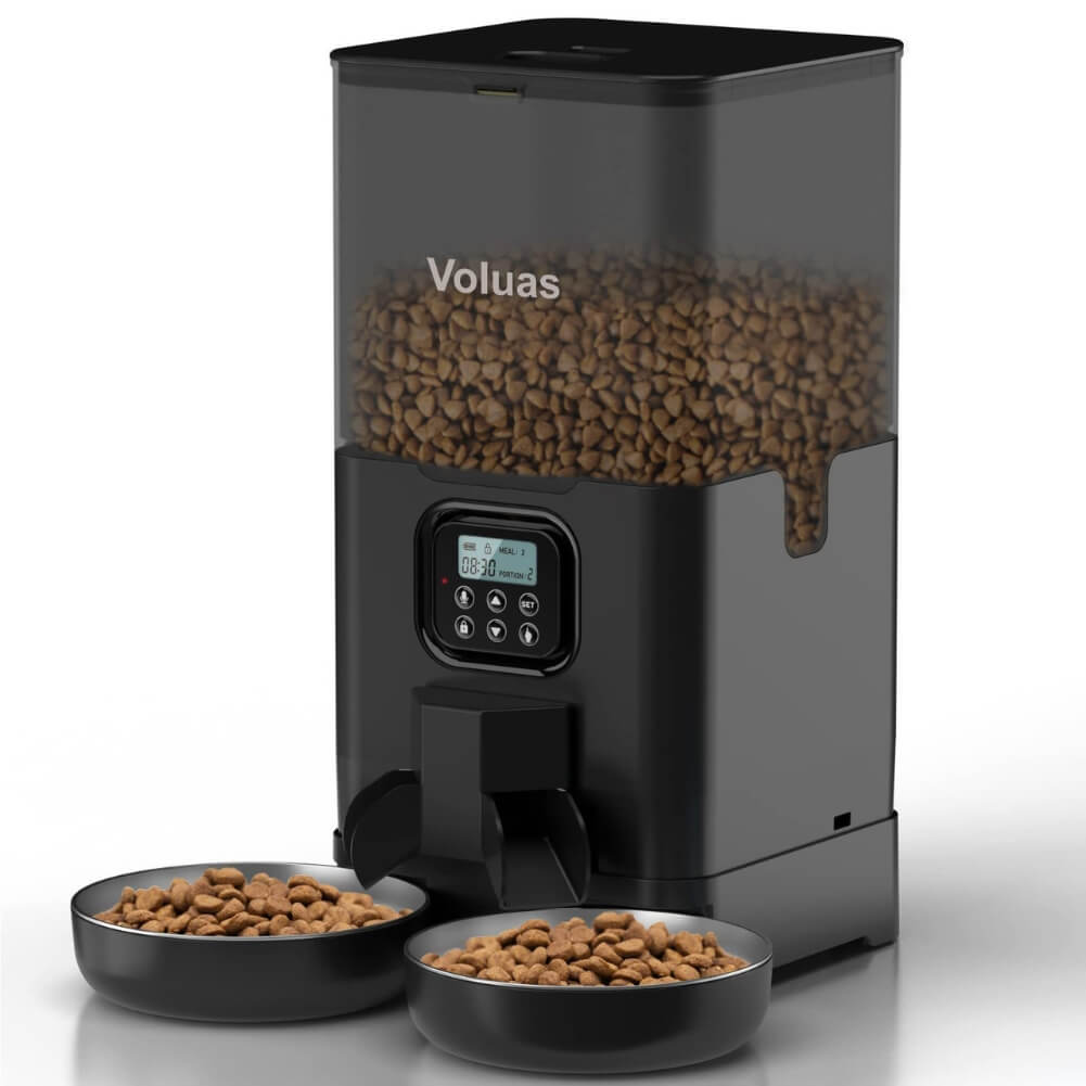 Automatic cat feeder for two from Voluas in the color black